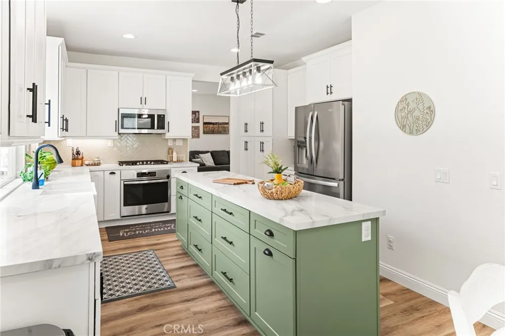 31955 Daisy Field Court Lake Elsinore, CA 92532