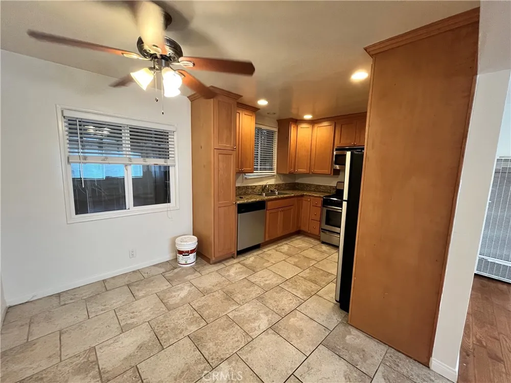 11901 W Washington #B Culver City, CA 90066