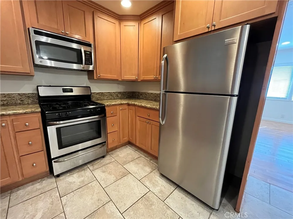 11901 W Washington #B Culver City, CA 90066