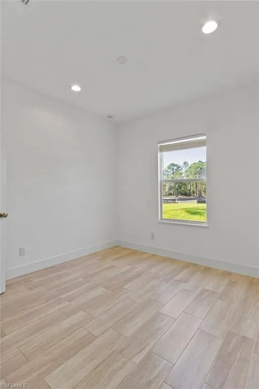 2004 Grayson Avenue Alva, FL 33920