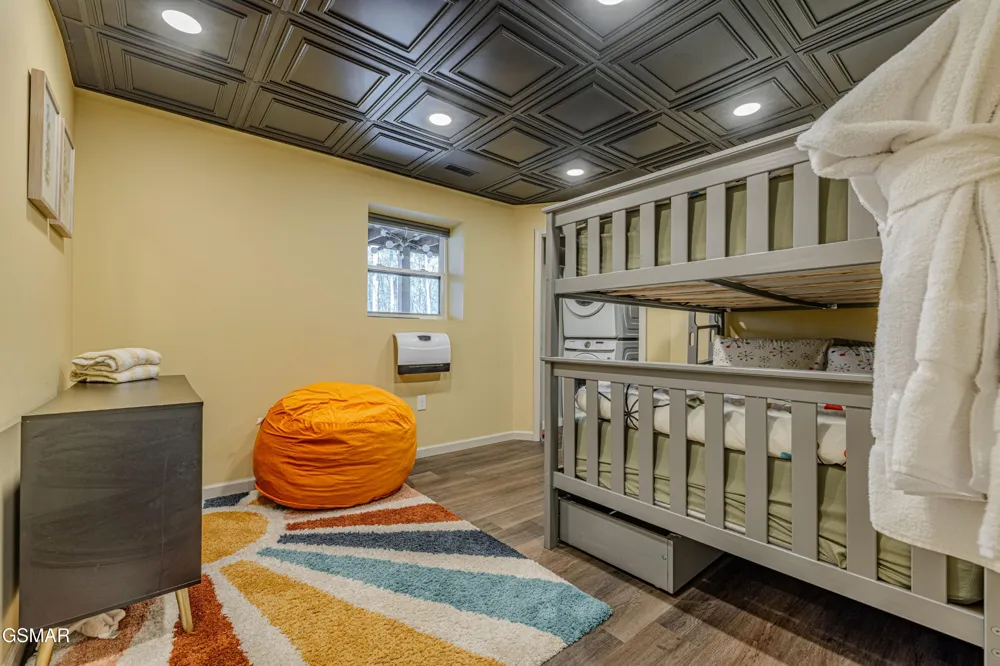 2759 Easy Street Sevierville, TN 37862