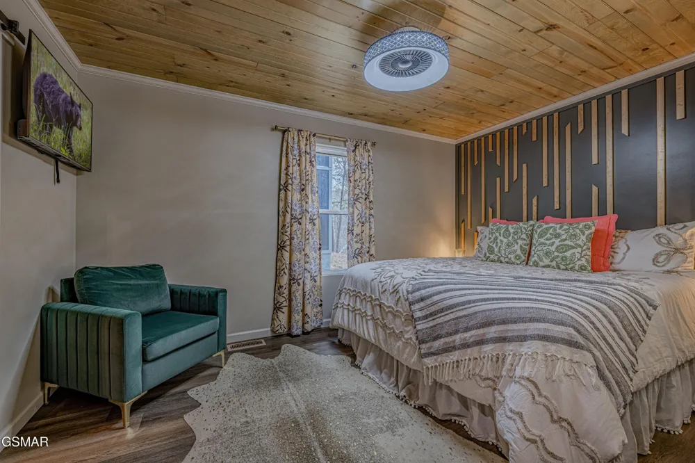 2759 Easy Street Sevierville, TN 37862