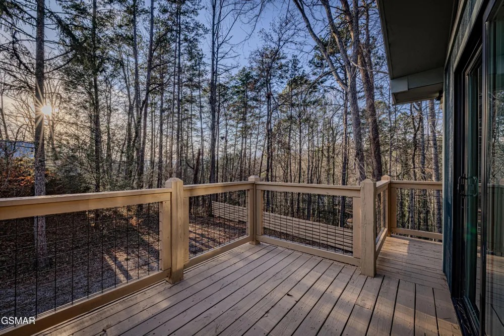 2759 Easy Street Sevierville, TN 37862