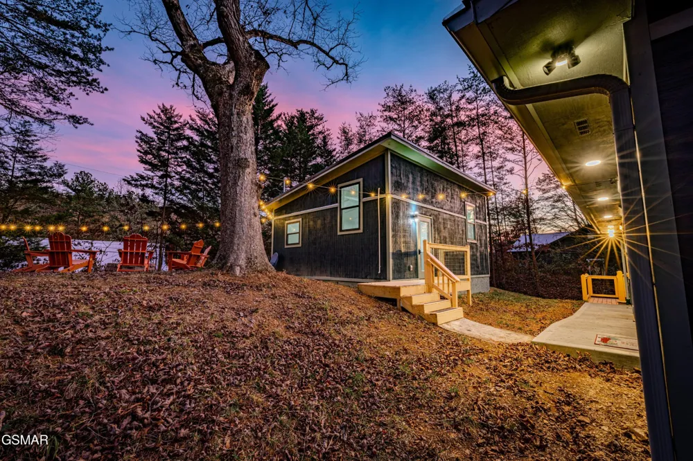 2759 Easy Street Sevierville, TN 37862