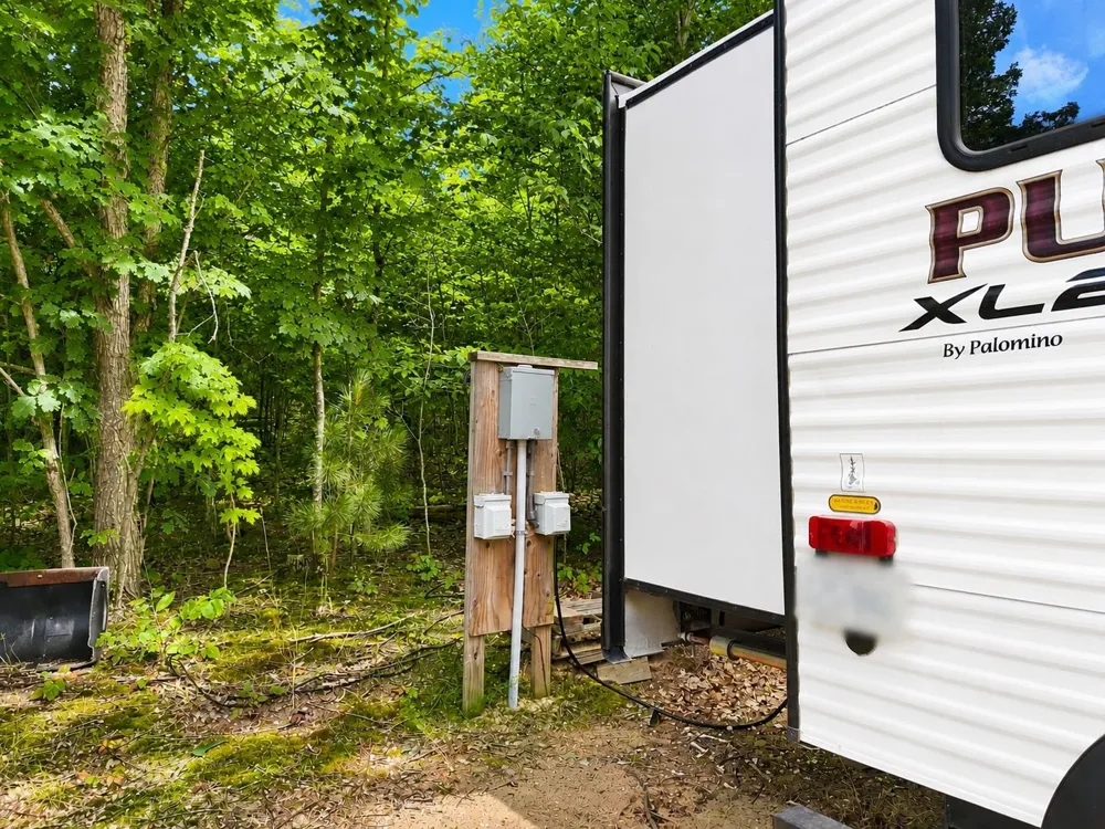 1593 Eikey Road East Bay Township, MI 49696