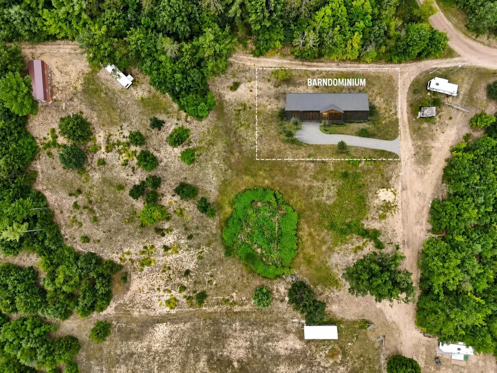 1593 Eikey Road East Bay Township, MI 49696