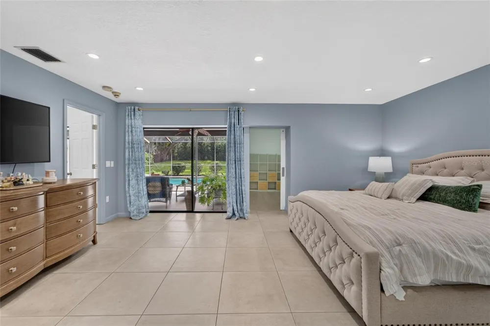 3002 WISTER CIRCLE Valrico, FL 33596