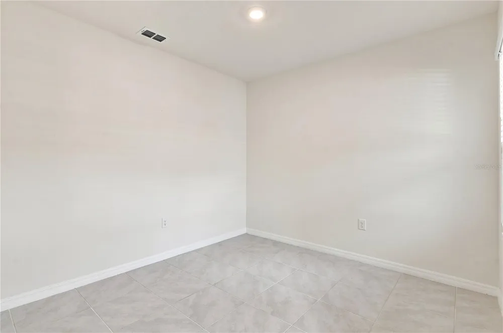 20043 ROYAL TERN COURT Leesburg, FL 34748