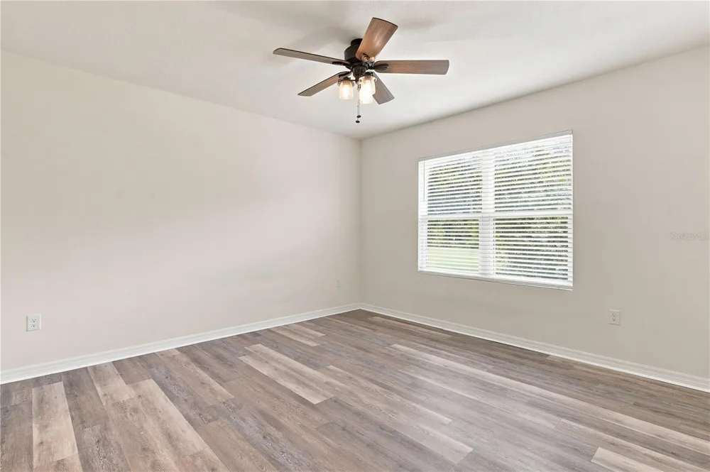 20043 ROYAL TERN COURT Leesburg, FL 34748