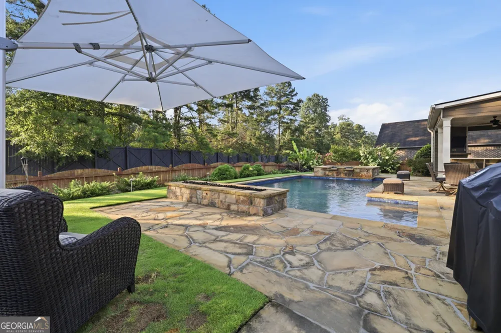 4121 Secret Shoals WAY Buford, GA 30518