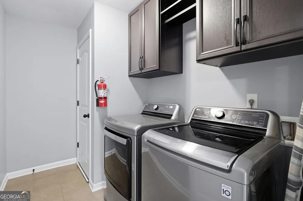 4121 Secret Shoals WAY Buford, GA 30518