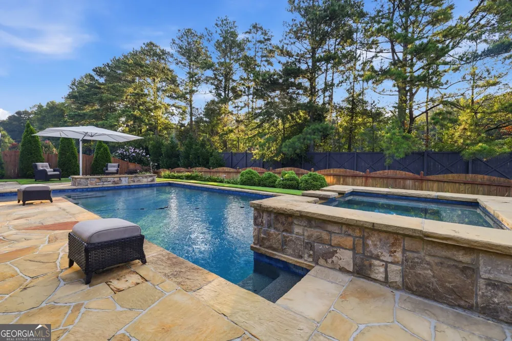 4121 Secret Shoals WAY Buford, GA 30518