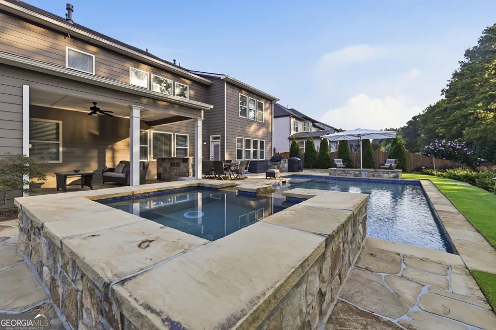 4121 Secret Shoals WAY Buford, GA 30518