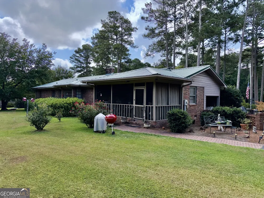 1336 Calhoun Falls HWY Elberton, GA 30635