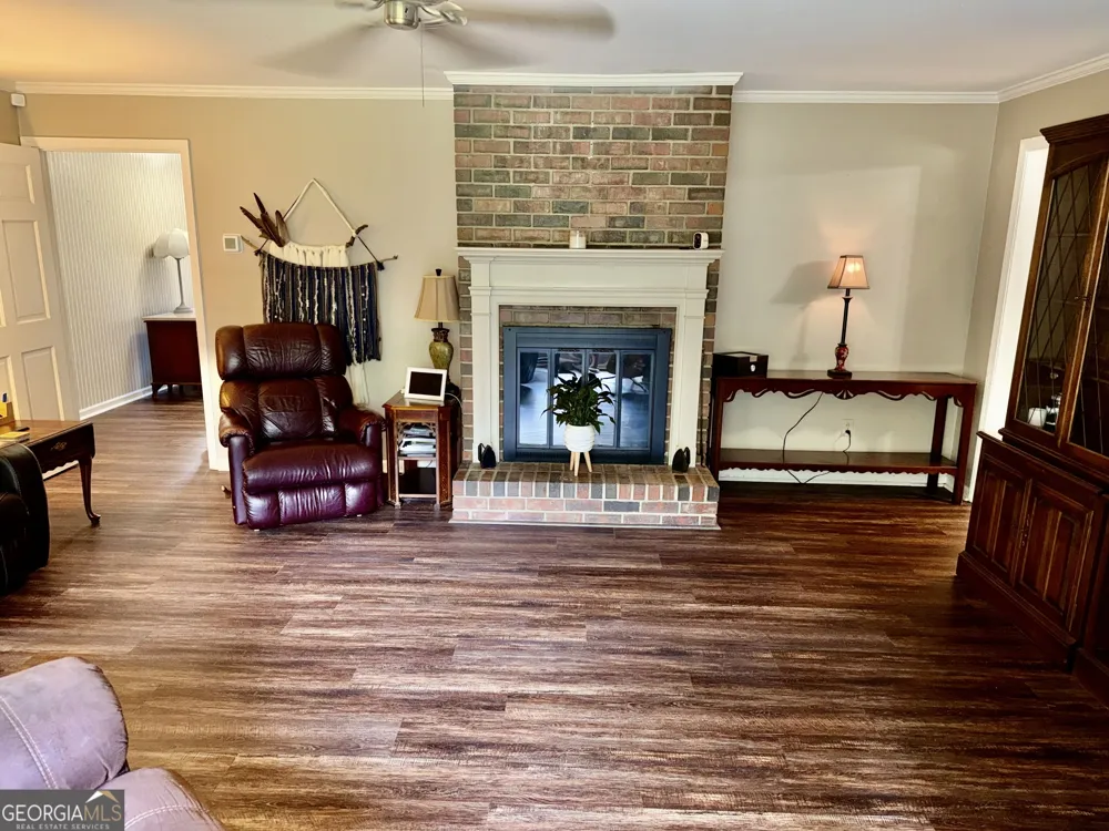 1336 Calhoun Falls HWY Elberton, GA 30635