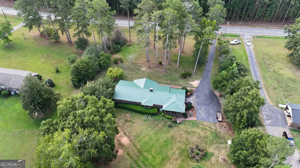 1336 Calhoun Falls HWY Elberton, GA 30635
