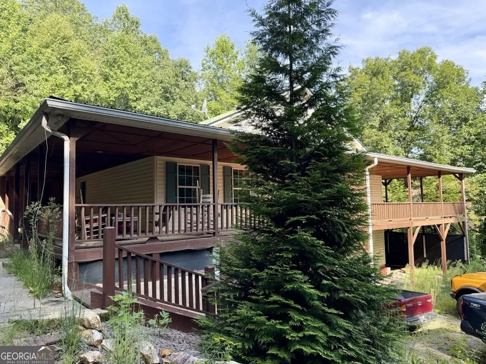 1657 Nimblewill Gap RD Dahlonega, GA 30533