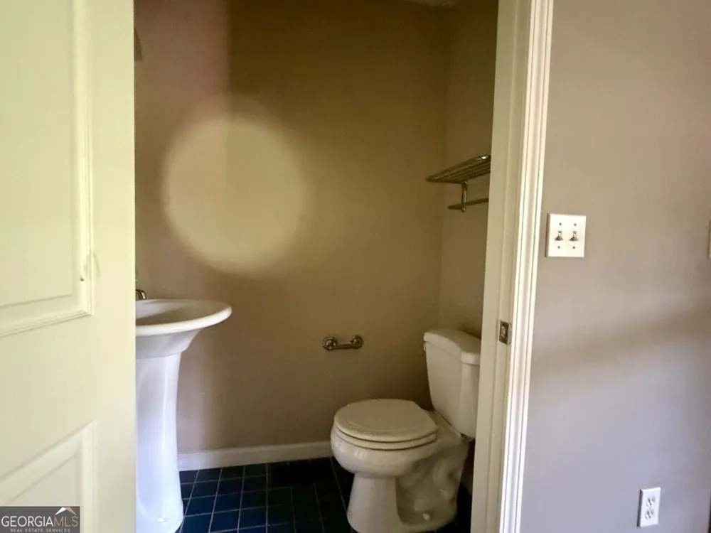 1657 Nimblewill Gap RD Dahlonega, GA 30533