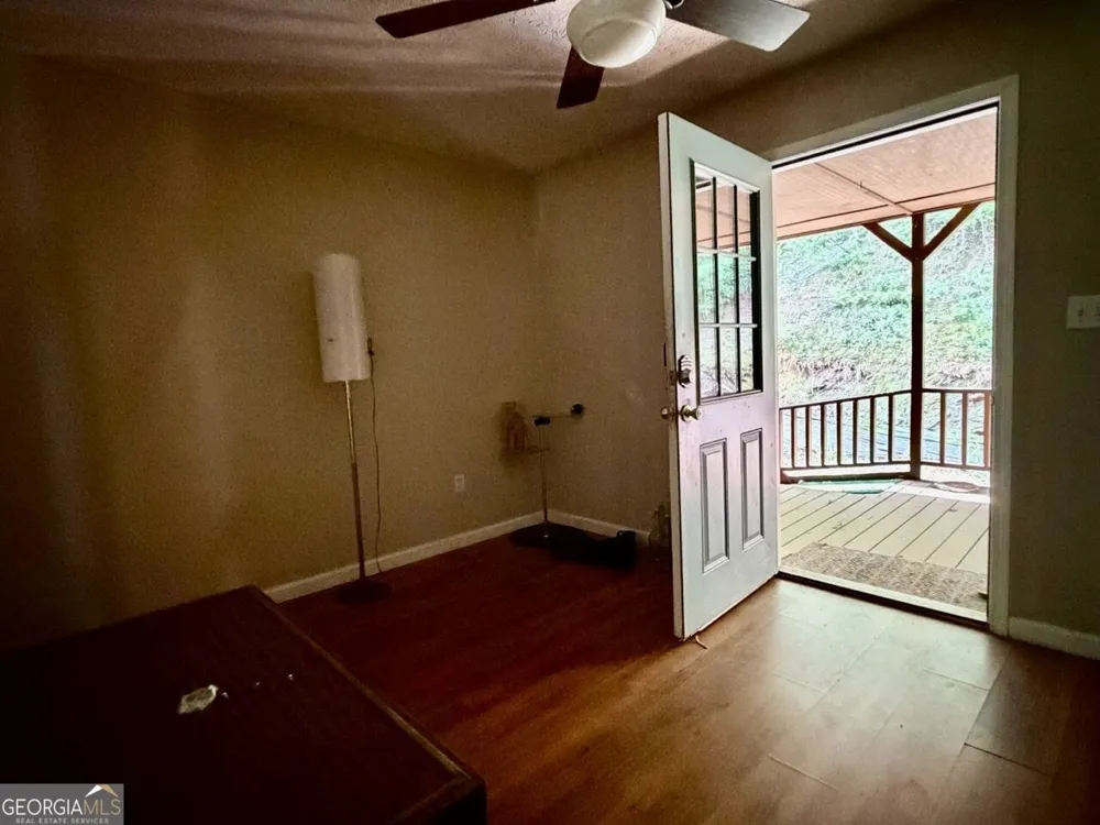 1657 Nimblewill Gap RD Dahlonega, GA 30533