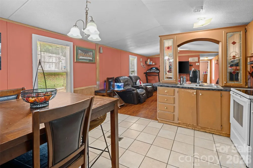 4 Briarcliff Terrace Asheville, NC 28806