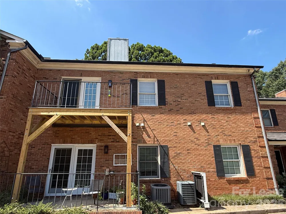 1014 Queens Road Charlotte, NC 28207