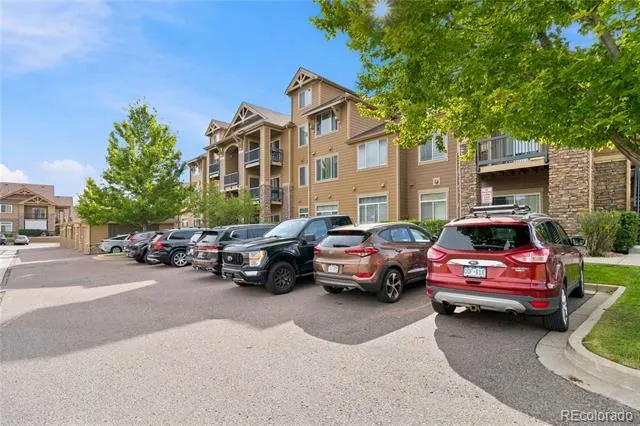 10052 W Ute Place #102 Littleton, CO 80127