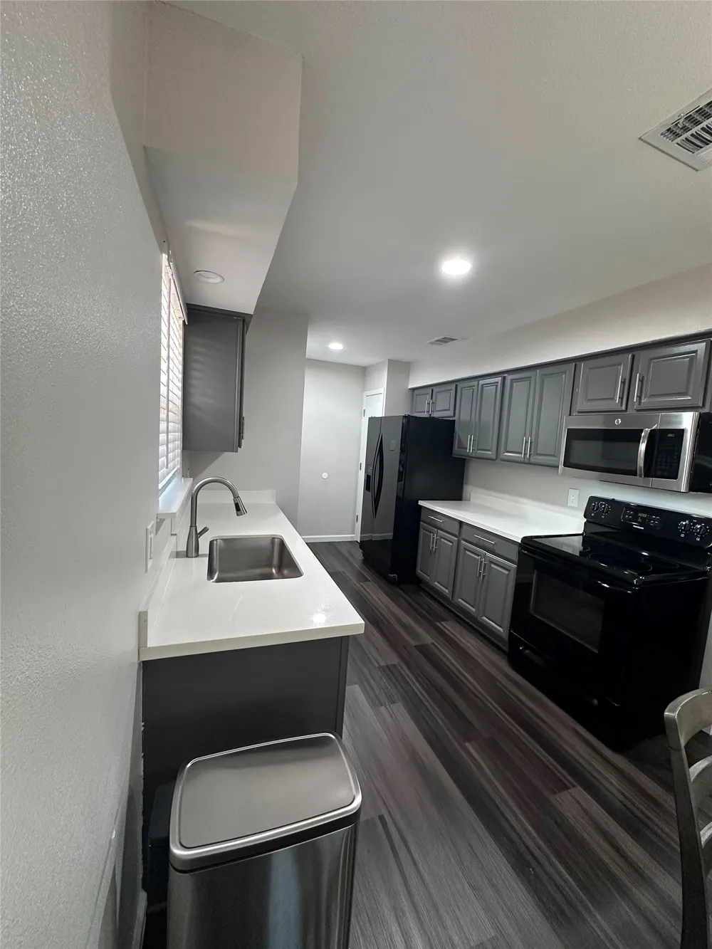 17623 Medina Drive Dallas, TX 75287