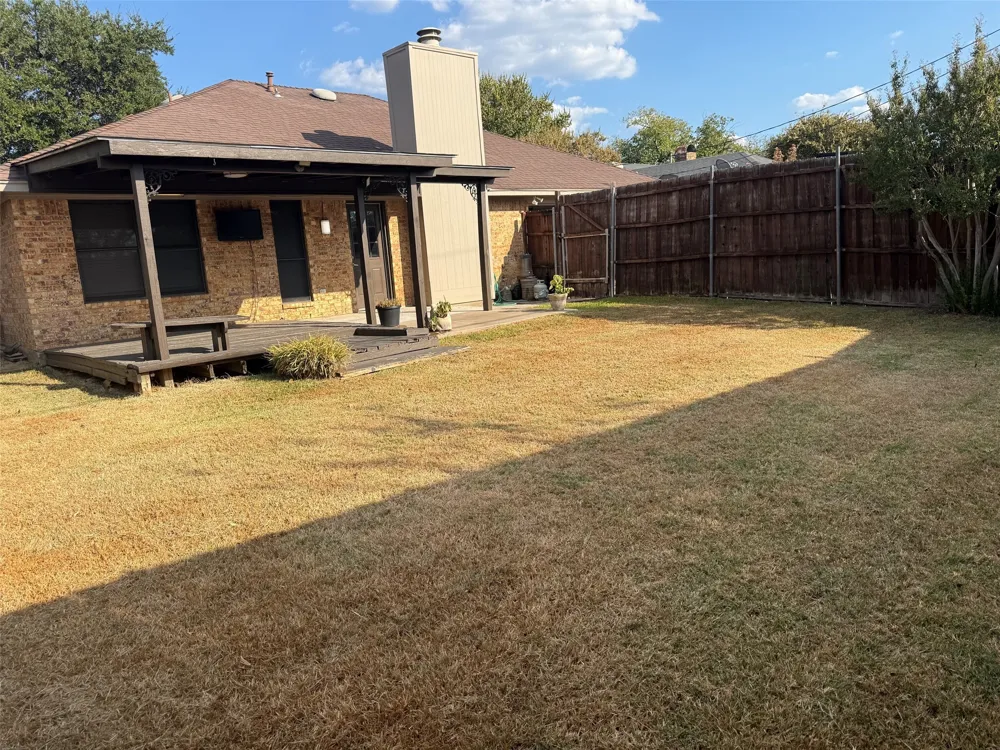 17623 Medina Drive Dallas, TX 75287