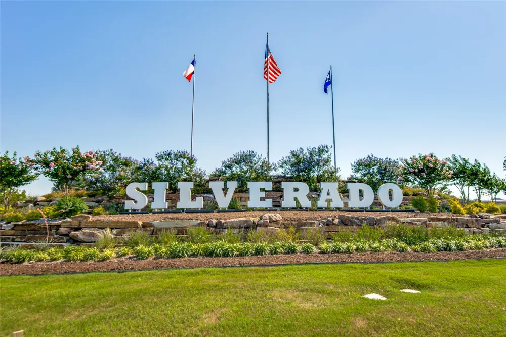 9805 Quail Pointe Road Aubrey, TX 76227