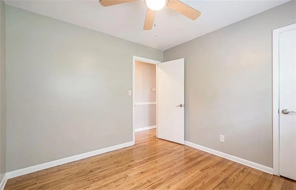 960 Old Canton Road Marietta, GA 30068