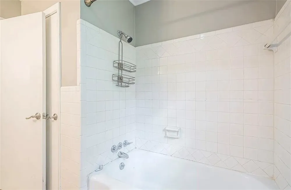 960 Old Canton Road Marietta, GA 30068