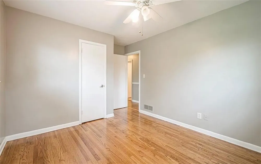 960 Old Canton Road Marietta, GA 30068