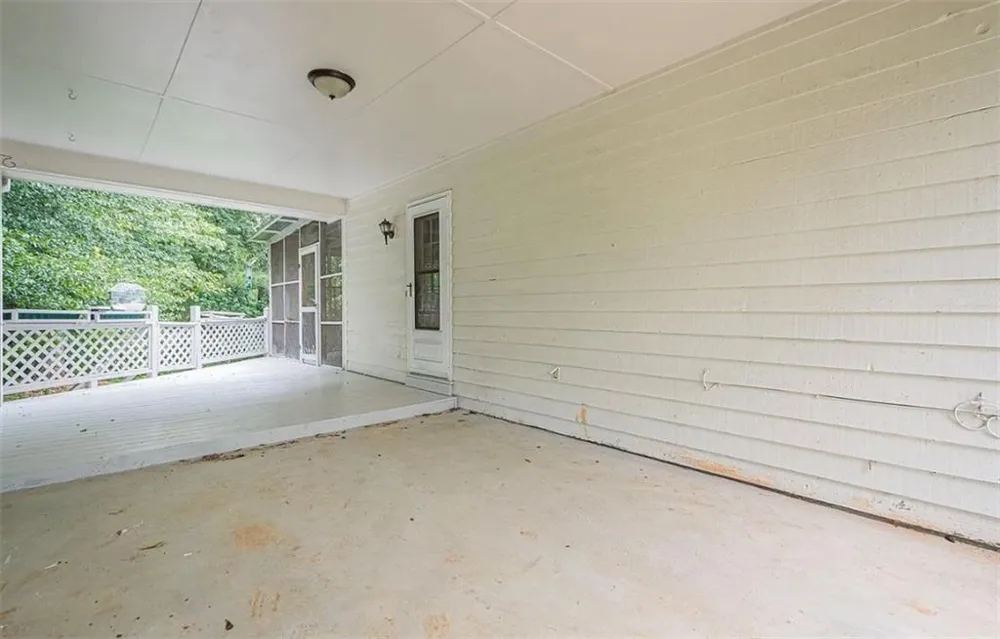 960 Old Canton Road Marietta, GA 30068