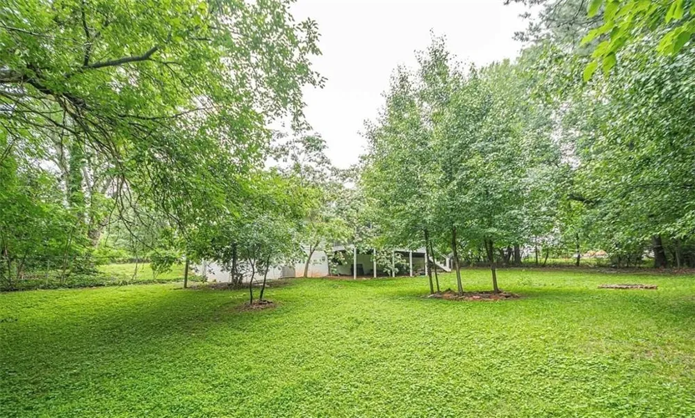 960 Old Canton Road Marietta, GA 30068
