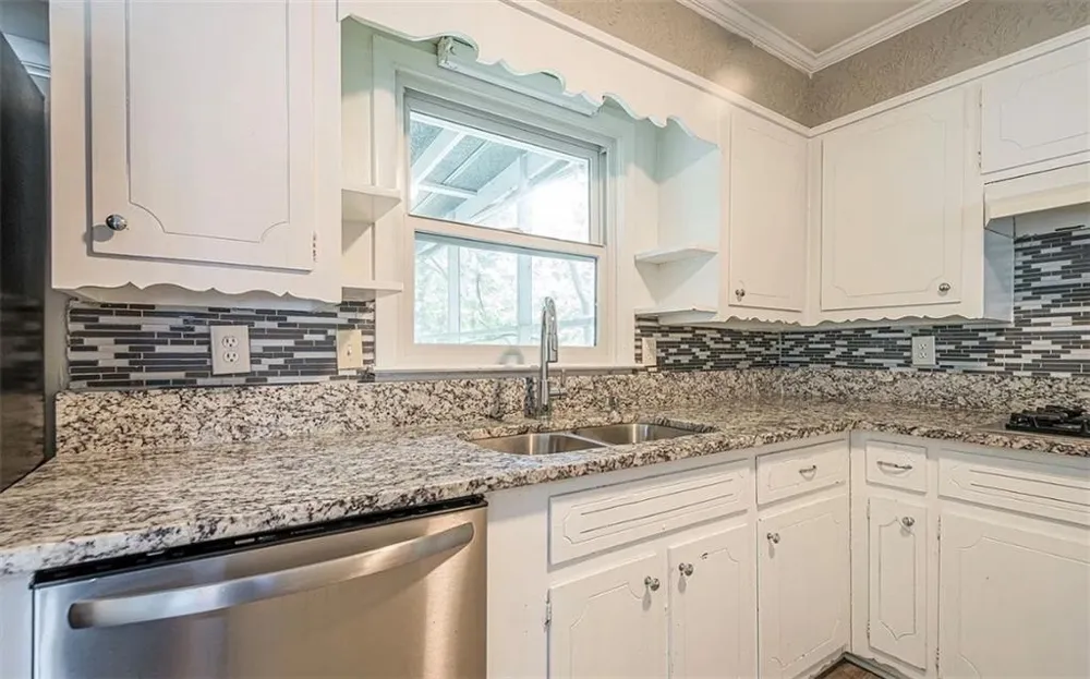 960 Old Canton Road Marietta, GA 30068