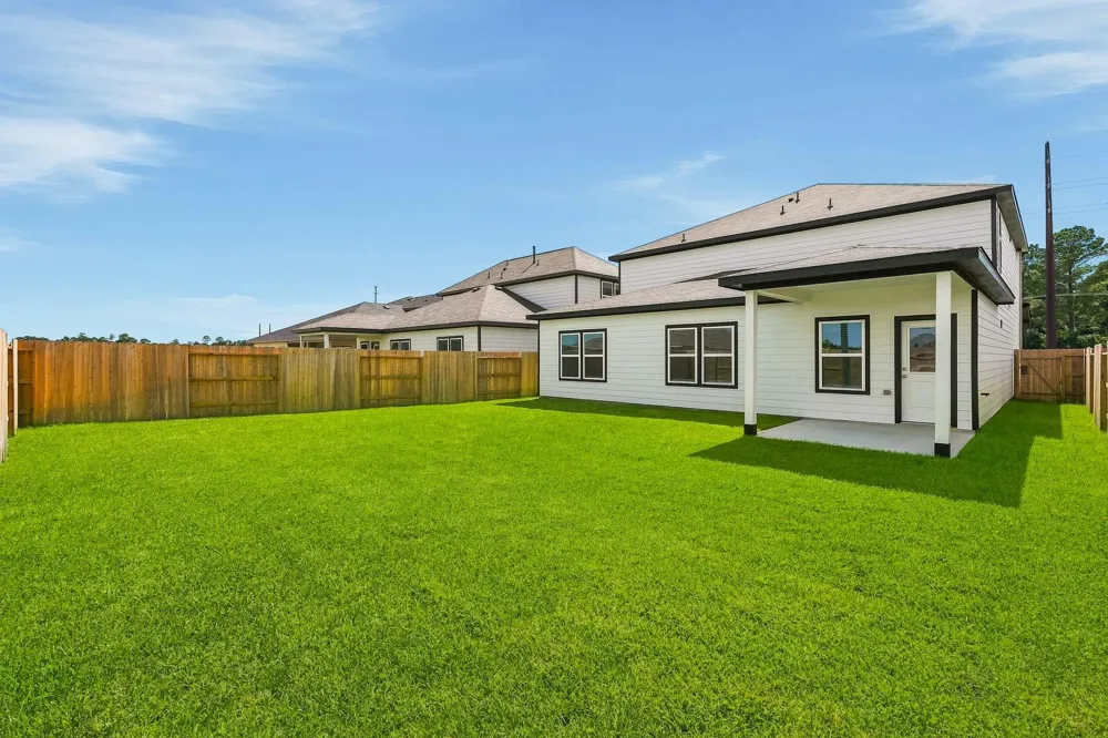 312 Tall Birch Drive Hockley, TX 77447