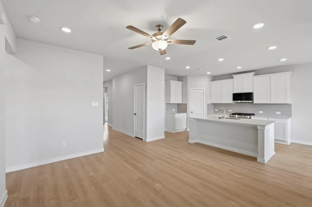316 Tall Birch Drive Hockley, TX 77447