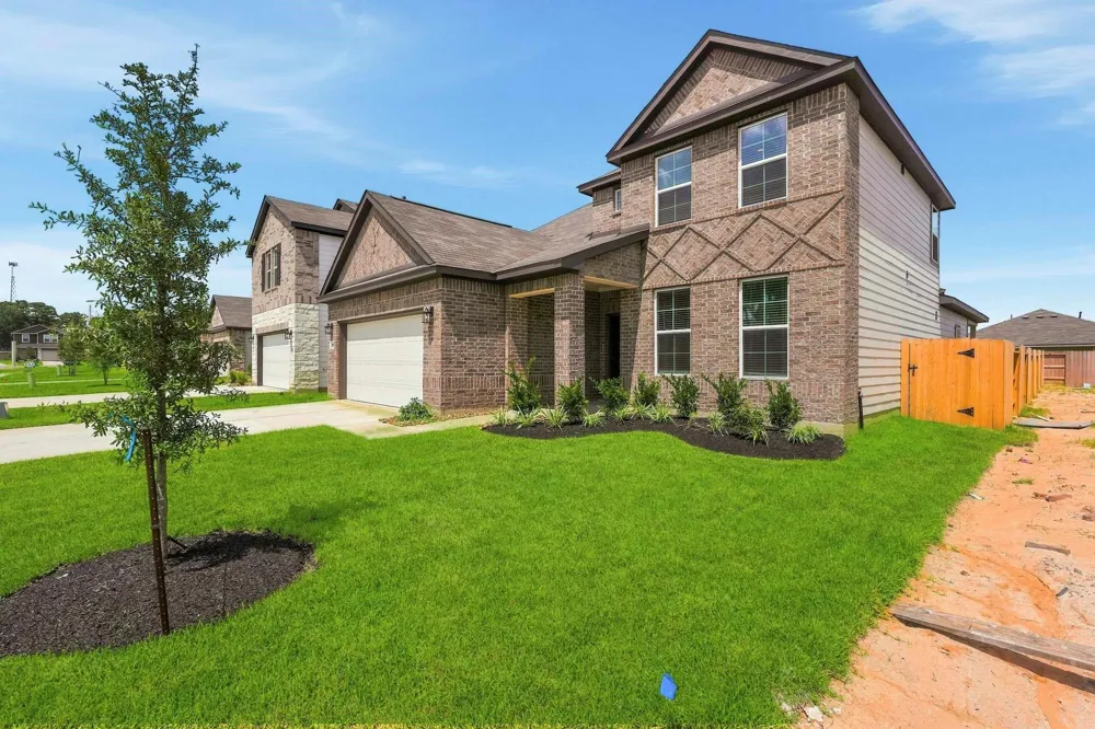 308 Tall Birch Drive Hockley, TX 77447