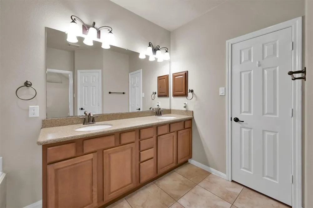 117 E Montfair Boulevard The Woodlands, TX 77382