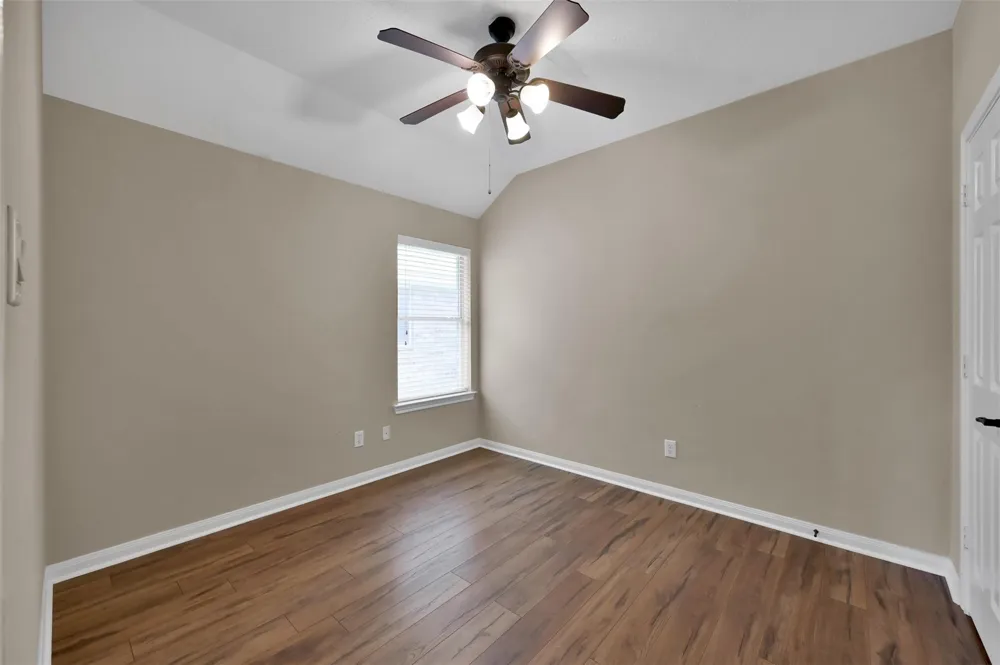 117 E Montfair Boulevard The Woodlands, TX 77382