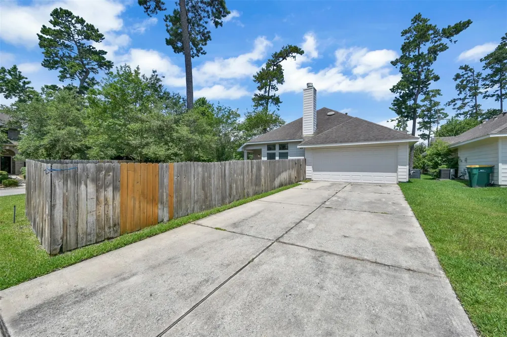 117 E Montfair Boulevard The Woodlands, TX 77382