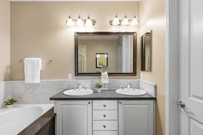 631 True Wind Way #202 Redwood City, CA 94063