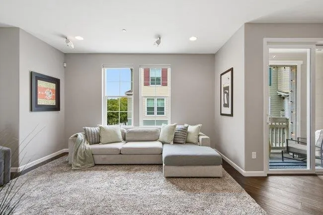 631 True Wind Way #202 Redwood City, CA 94063