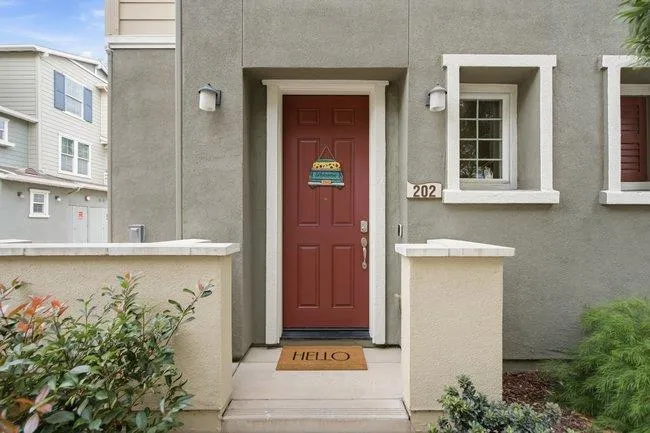 631 True Wind Way #202 Redwood City, CA 94063