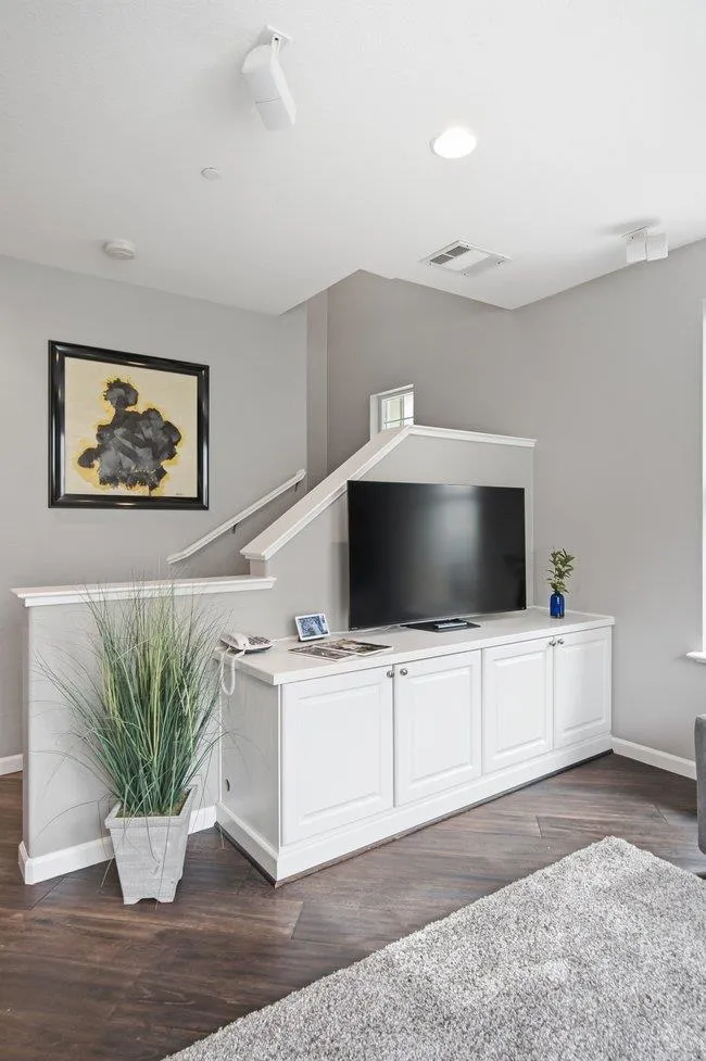 631 True Wind Way #202 Redwood City, CA 94063