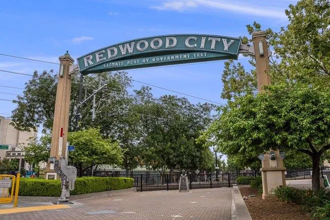 631 True Wind Way #202 Redwood City, CA 94063