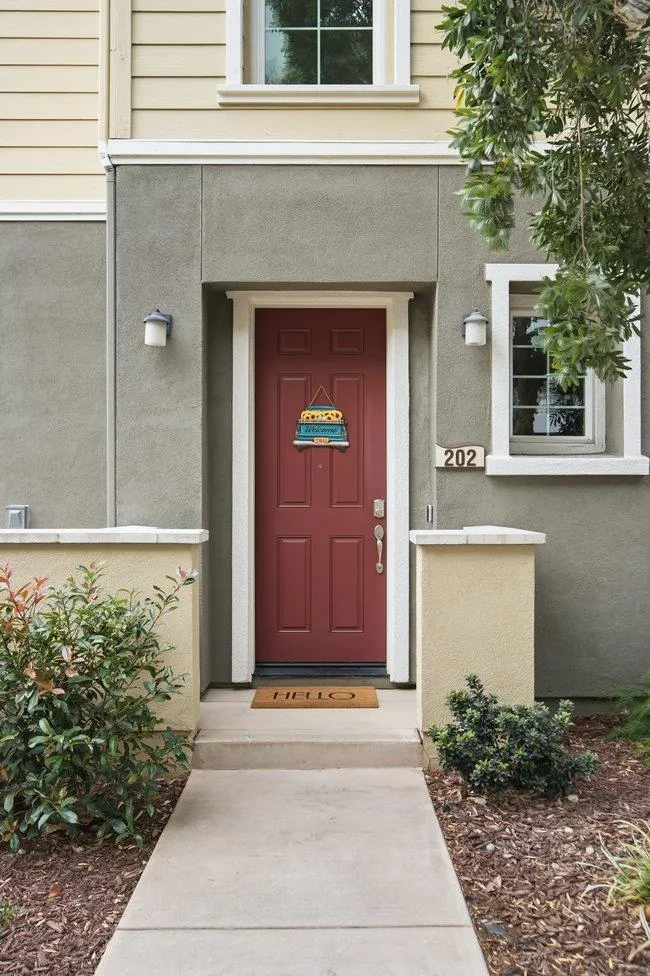 631 True Wind Way #202 Redwood City, CA 94063