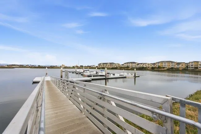 631 True Wind Way #202 Redwood City, CA 94063