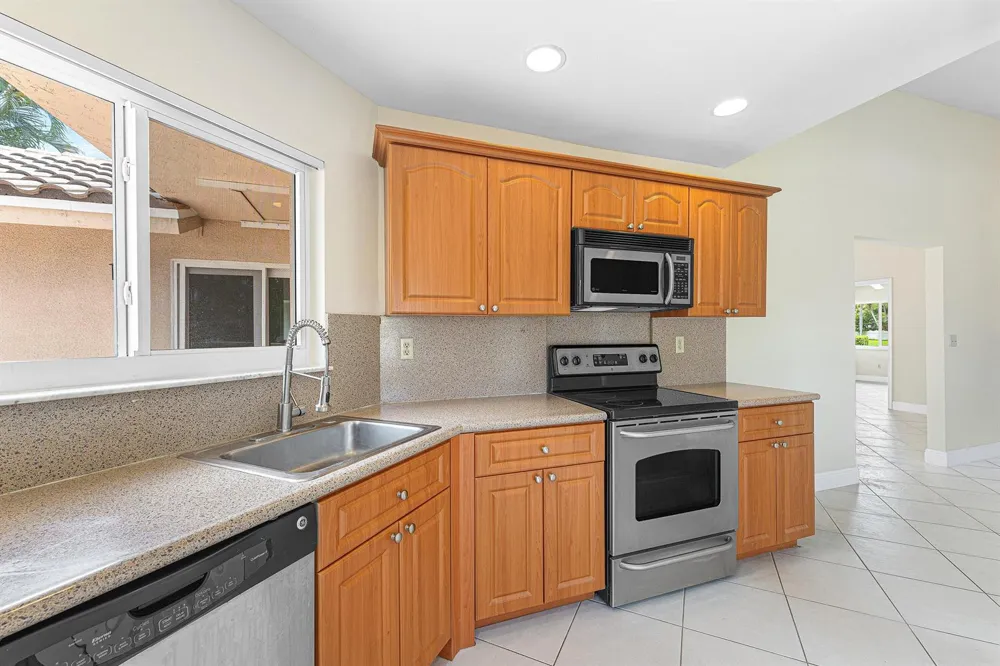6290 Sweet Maple Lane Boca Raton, FL 33433