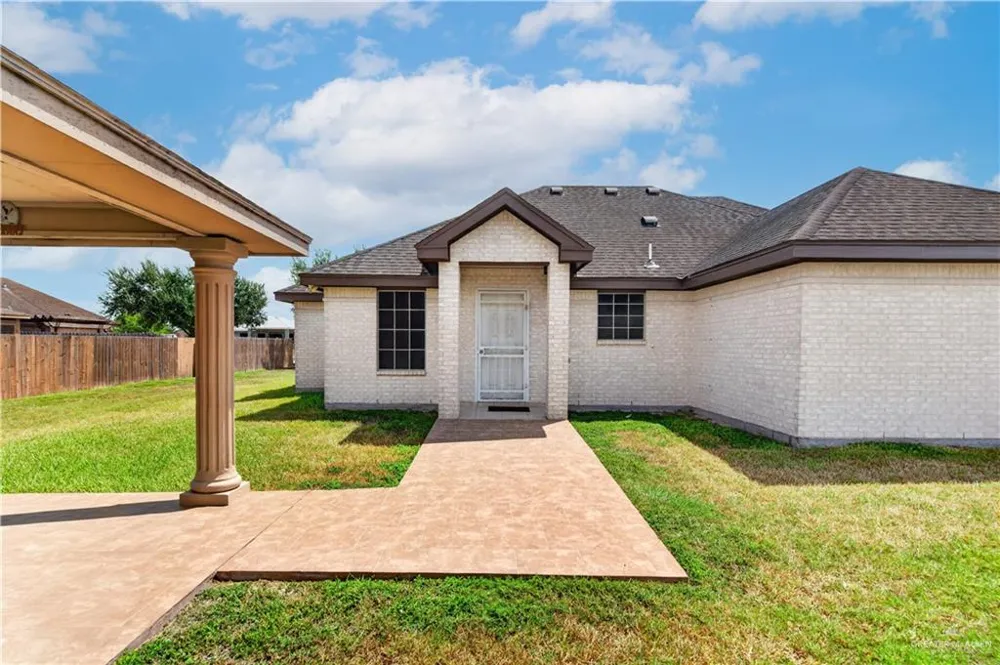 8203 Tropical Drive Donna, TX 78537